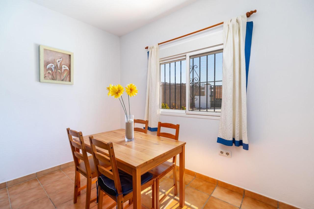 קוניל דה לה פרונטרה Casa Carlos Con Piscina Privada En Conil מראה חיצוני תמונה