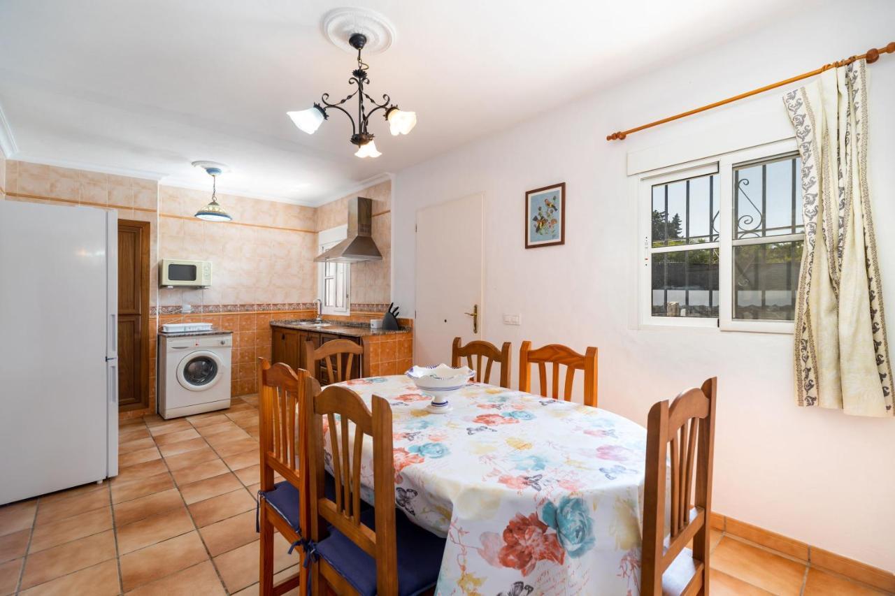 קוניל דה לה פרונטרה Casa Carlos Con Piscina Privada En Conil מראה חיצוני תמונה
